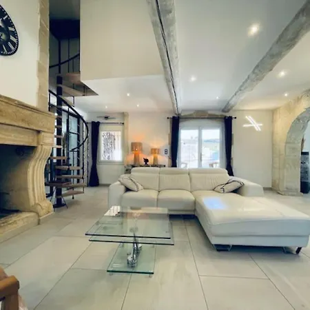 Bali De Standing, 8 Couchages A 5 Min D'arles Villa