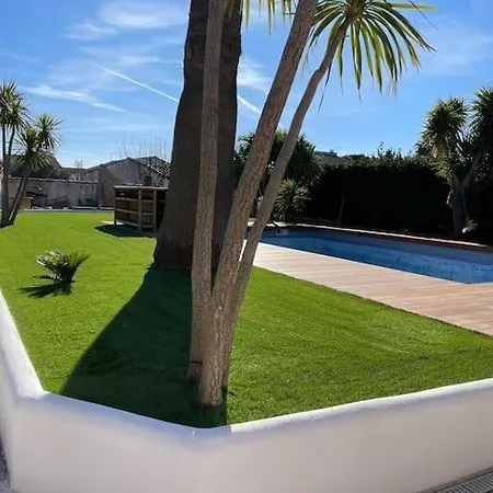 Bali De Standing, 8 Couchages A 5 Min D'arles Villa *